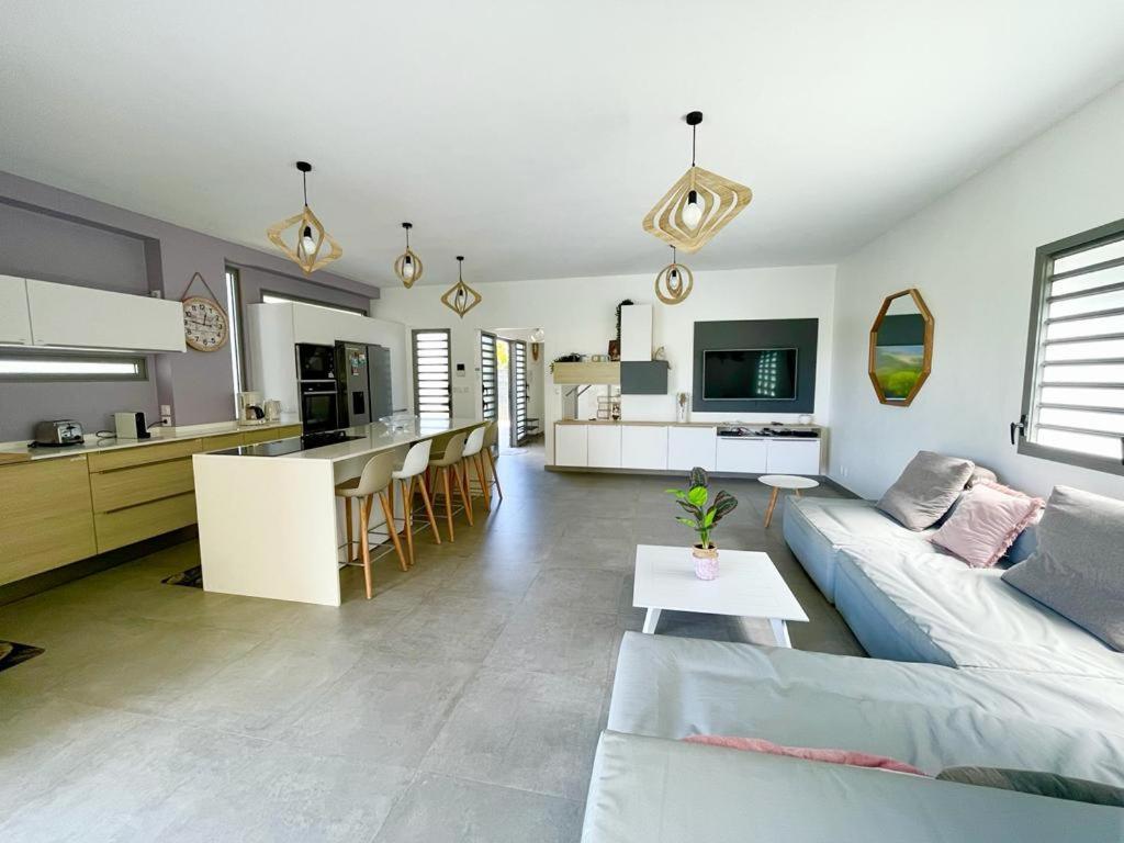 Villa Kumquat, avec piscine Clévacances 4 clés Petit-Bourg Extérieur photo